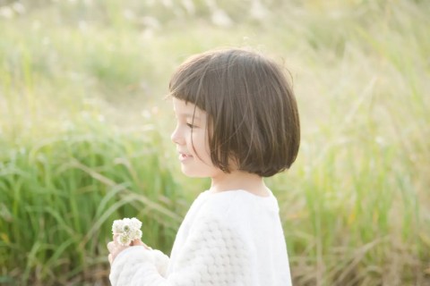 学校に通う子供たち