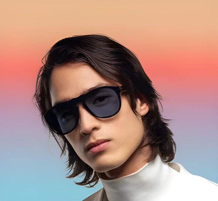 次世代調光レンズ「トランジションズ GEN S」ニコンエシロール 画像大 男性モデル