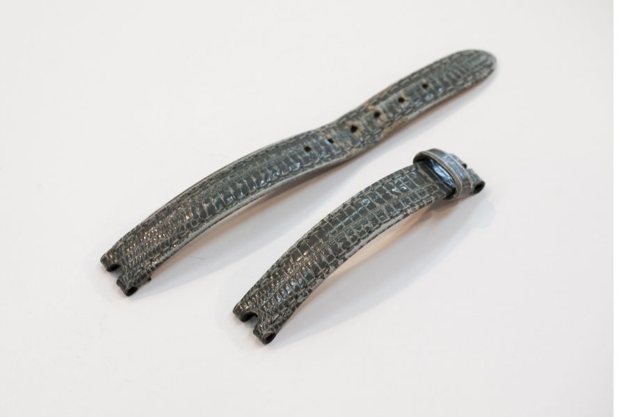 ラドーフローレンス レディース10mmのベルトが劣化 傷み